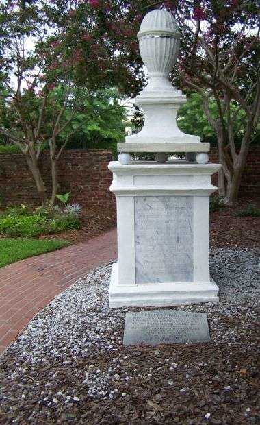 MAJOR FERDINAND PHINIZY MEMORIAL