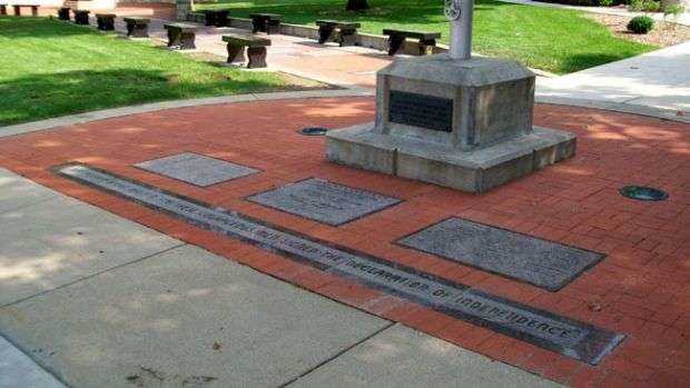 SIGNERS OF THE DECLARATION OF INDEPENDENCE MEMORIAL FLAGPOLE