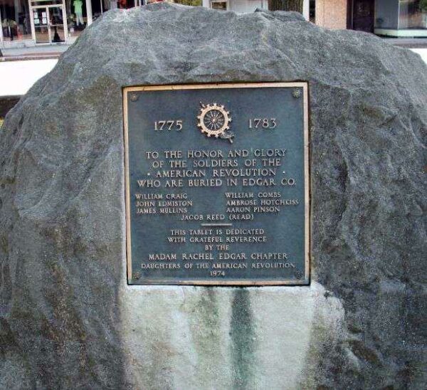 EDGAR COUNTY REVOLUTIONARY WAR MEMORIAL BACK