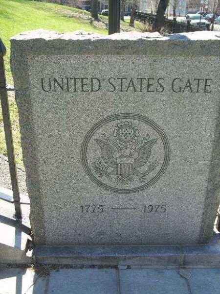 UNITED STATES GATE REVOLUTIONARY WAR MEMORIAL FRONT