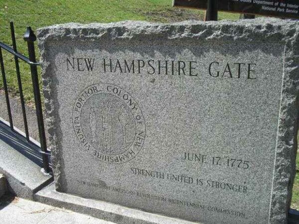 NEW HAMPSHIRE GATE REVOLUTIONARY WAR MEMORIAL FRONT