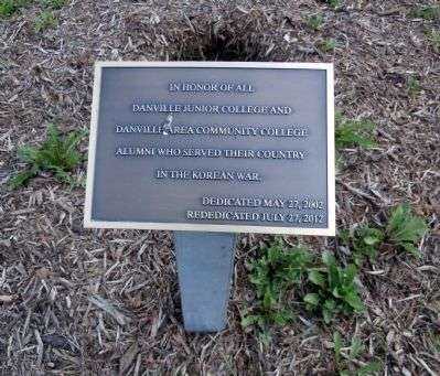 DANVILLE COLLEGE ALUMNI KOREAN WAR MEMORIAL PLAQUE