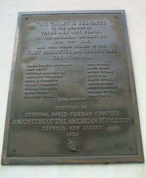 FIRST PRESBYTERIAN CHURCHYARD REVOLUTIONARY WAR MEMORIAL