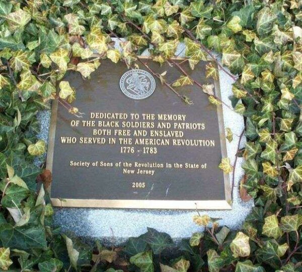 BLACK SOLDIERS AND PATRIOTS REVOLUTIONARY WAR MEMORIAL