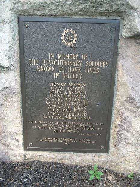 NUTLEY REVOLUTIONARY SOLDIERS WAR MEMORIAL