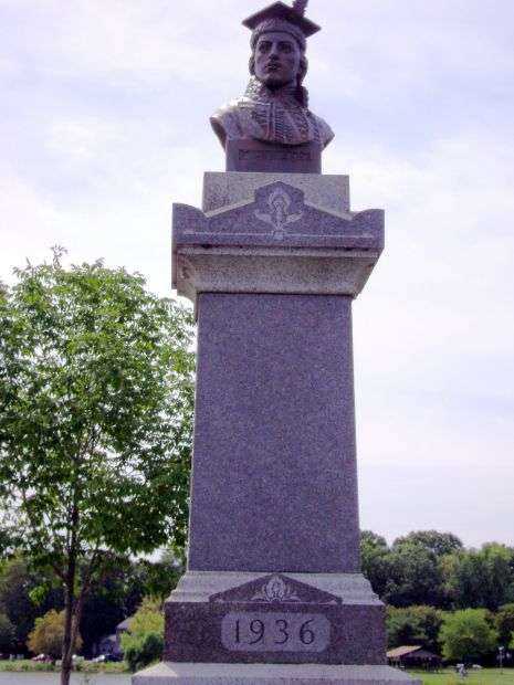 GENERAL CASIMIR PULASKI STONE CARVED MEMORIAL