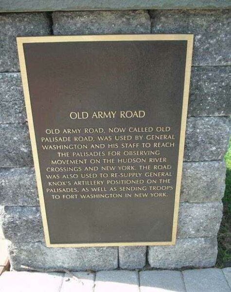 OLD ARMY ROAD WAR MEMORIAL PLAQUE