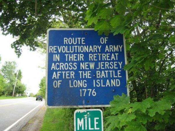 ROUTE OF REVOLUTIONARY ARMY WAR MEMORIAL MARKER