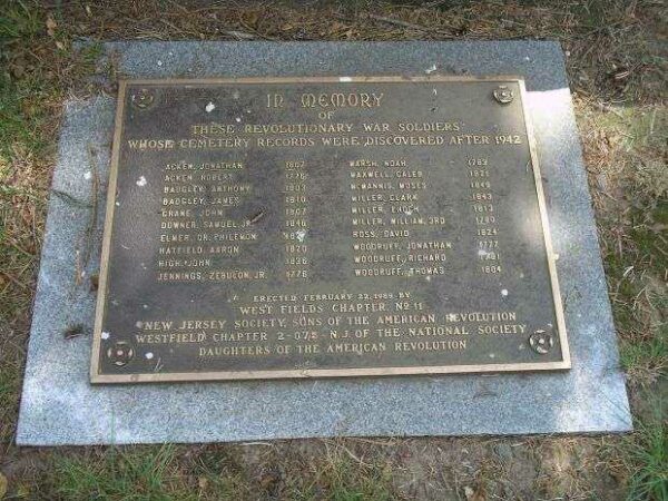 WESTFIELD REVOLUTIONARY CEMETERY WAR MEMORIAL PLAQUE II