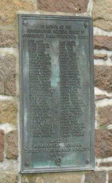 REVOLUTIONARY SOLDIERS WAR MEMORIAL PLAQUE