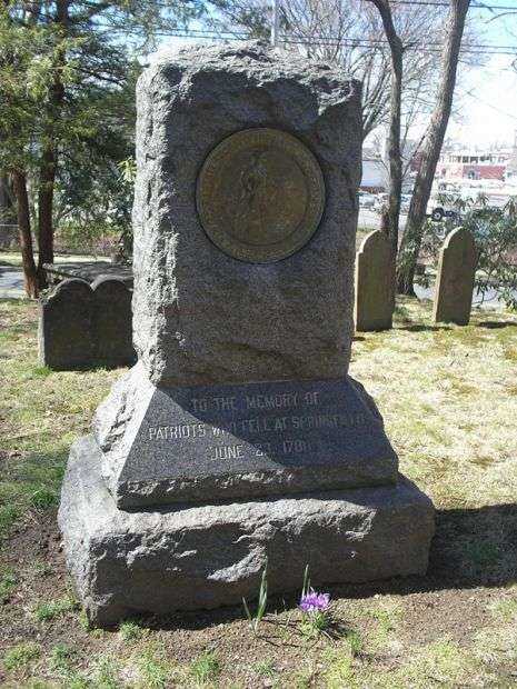 PATRIOTS WHO FELL AT SPRINGFIELD WAR MEMORIAL