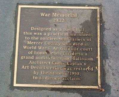 WARREN STREET PLAZA WAR MEMORIAL PLAQUE