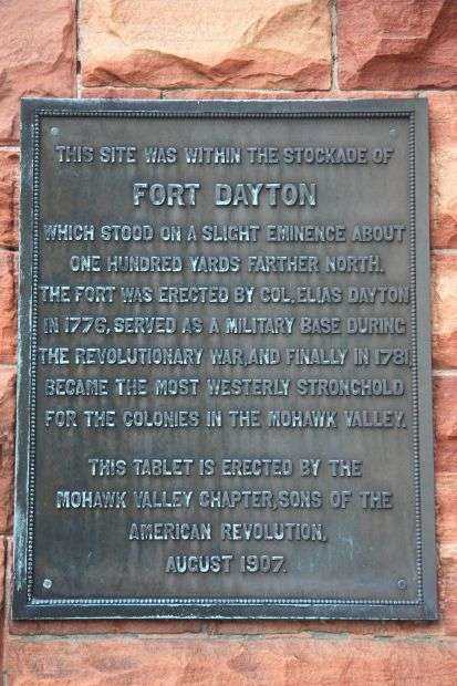 FORT DAYTON REVOLUTIONARY WAR MEMORIAL PLAQUE