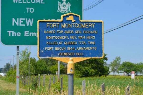 FORT MONTGOMERY REVOLUTIONARY WAR MEMORIAL MARKER