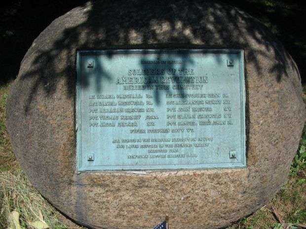 RIVERSIDE CEMETERY SOLDIERS OF THE AMERICAN REVOLUTION WAR MEMORIAL