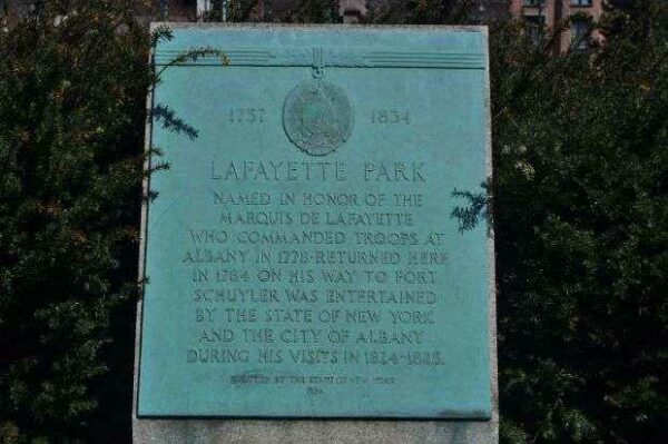 LAFAYETTE PARK MEMORIAL PLAQUE