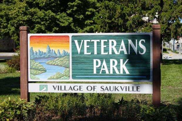 SAUKVILLE VETERANS PARK