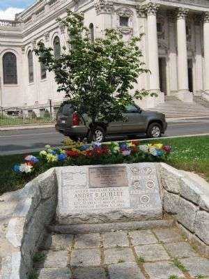 WATERBURY FREEDOM TREE MEMORIAL PLAQUE