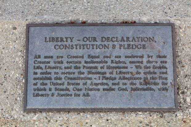 GREEN BAY LIBERTY BELL REPLICA MEMORIAL PLAQUE III