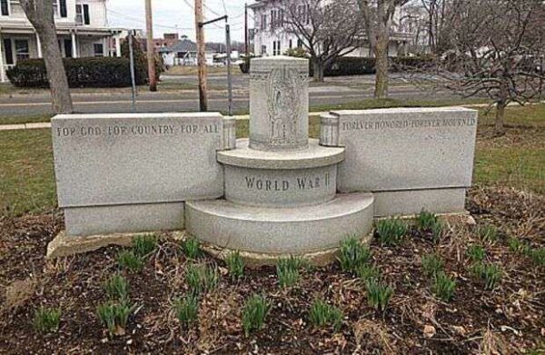 GREENPORT WORLD WAR II MEMORIAL
