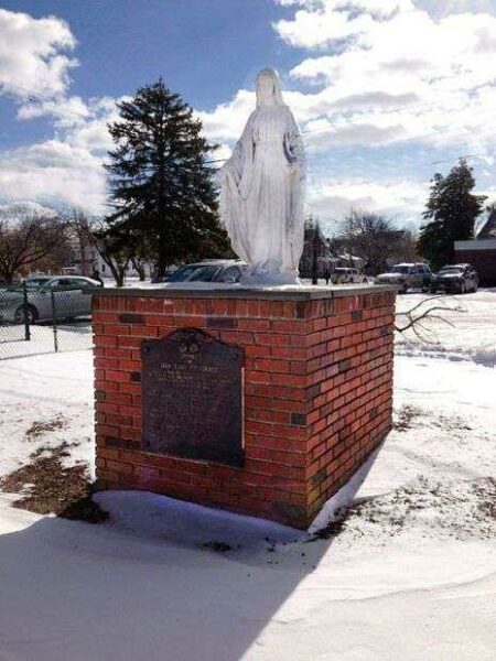 ST. AGNES CHURCH WORLD WAR I AND WORLD WAR II MEMORIAL