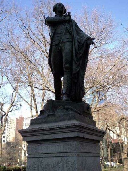 MARQUIS DE LAFAYETTE WAR MEMORIAL