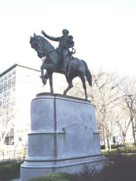 WASHINGTON ON EVACUATION DAY WAR MEMORIAL