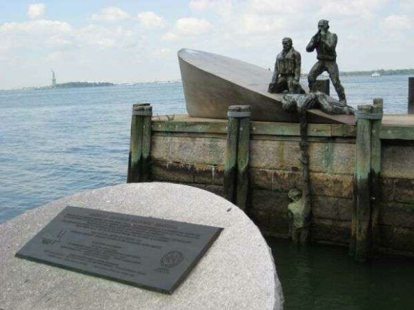 AMERICAN MERCHANT MARINER’S MEMORIAL