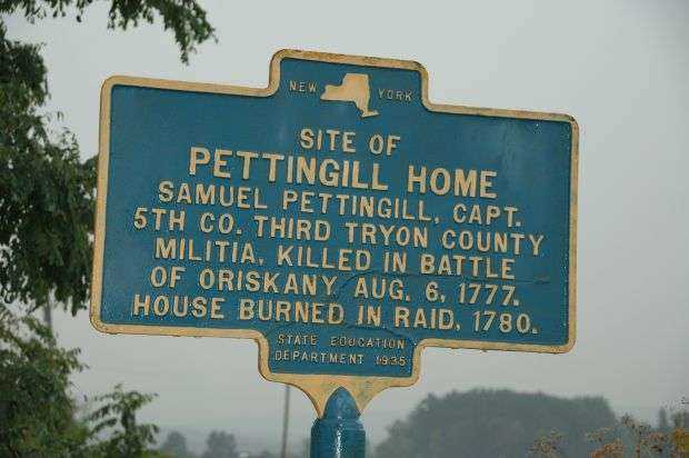 SITE OF PETTINGILL HOME REVOLUTIONARY WAR MEMORIAL MARKER