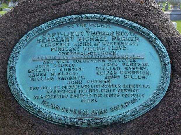 TO THE MEMORY OF THOSE WHO FELL AT GROVELAND MEMORIAL