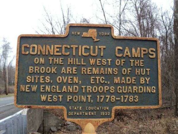 CONNECTICUT CAMPS REVOLUTIONARY WAR MEMORIAL MARKER