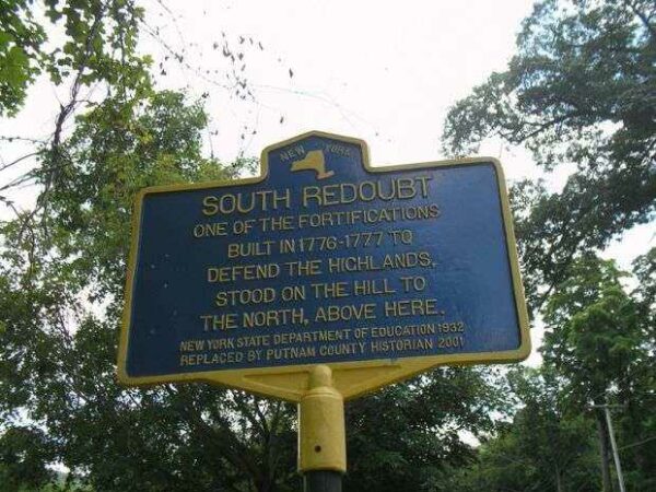 SOUTH REDOUBT REVOLUTIONARY WAR MEMORIAL MARKER