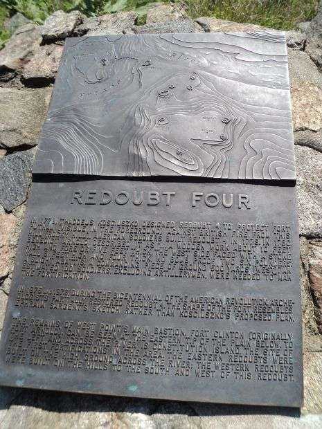 REDOUBT FOUR REVOLUTIONARY WAR MEMORIAL PLAQUE