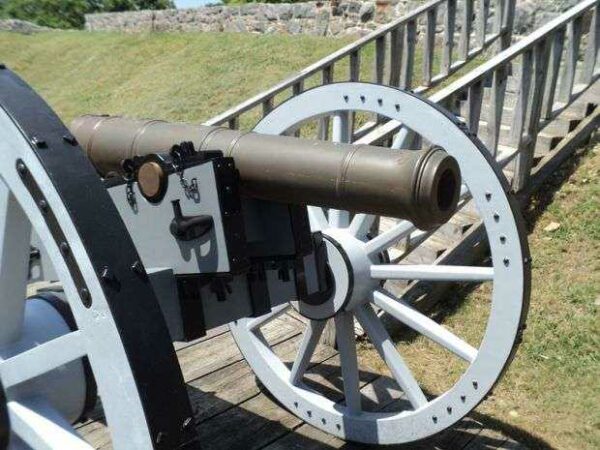 BRONZE FIELD GUNS REVOLUTIONARY WAR MEMORIAL CANNON