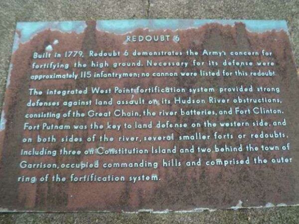 REDOUBT 6 REVOLUTIONARY WAR MEMORIAL