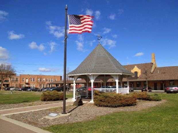 UNITED PATRIOTIC SOCIETY MEMORIAL FLAGPOLE