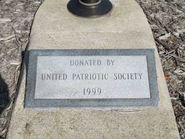 UNITED PATRIOTIC SOCIETY MEMORIAL FLAGPOLE PLAQUE