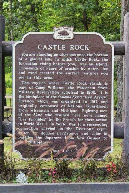 CASTLE ROCK WAR MEMORIAL MARKER