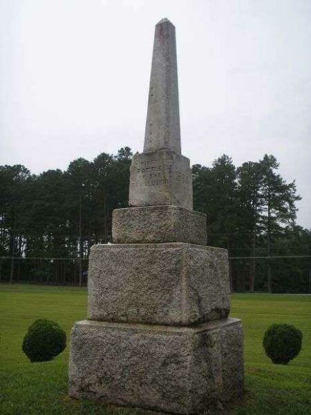 FIRST BATTLE OF THE REVOLUTIONARY WAR MEMORIAL
