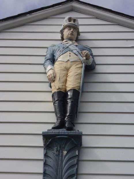 BENJAMIN TALLMADGE REVOLUTIONARY WAR MEMORIAL STATUE