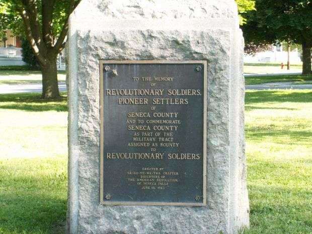 TO THE MEMORY OF REVOLUTIONARY SOLDIERS WAR MEMORIAL