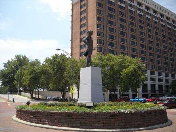 GENERAL NATHANAEL GREENE REVOLUTIONARY WAR MEMORIAL