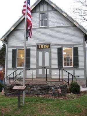 SHERMAN VETERANS MEMORIAL
