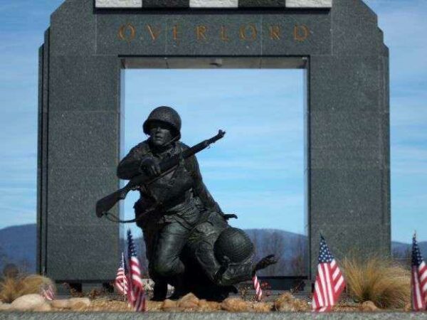 THE NATIONAL D-DAY MEMORIAL VALOR, FIDELITY AND SACRIFICE