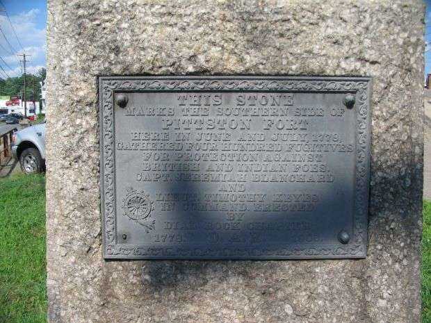 THIS STONE REVOLUTIONARY WAR MEMORIAL PLAQUE
