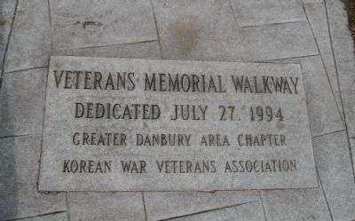 VETERANS MEMORIAL WALKWAY