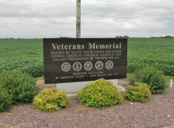 SPRINGFIELD CITY CEMETERY VETERANS MEMORIAL