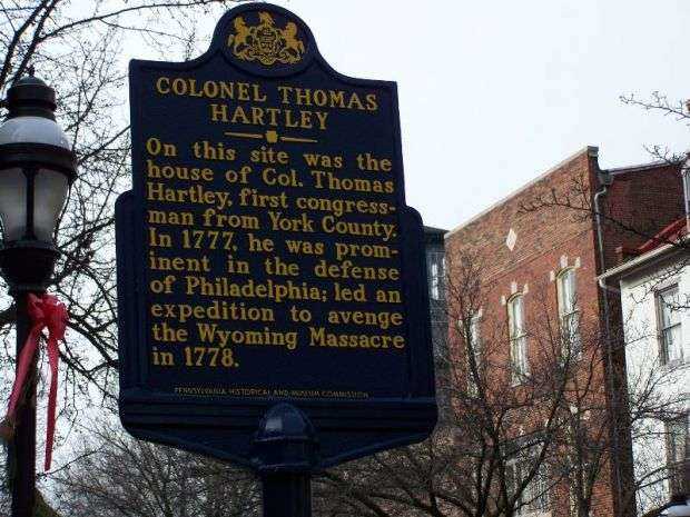 COLONEL THOMAS HARTLEY REVOLUTIONARY SOLDIER MEMORIAL MARKER