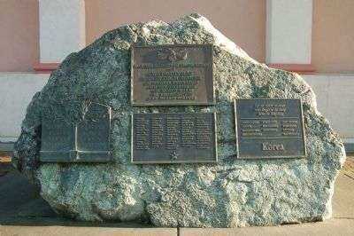 WATSONVILLE UNION HIGH SCHOOL VETERANS MEMORIAL