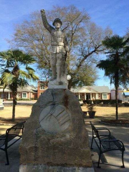 HEADLAND WORLD WAR I MEMORIAL